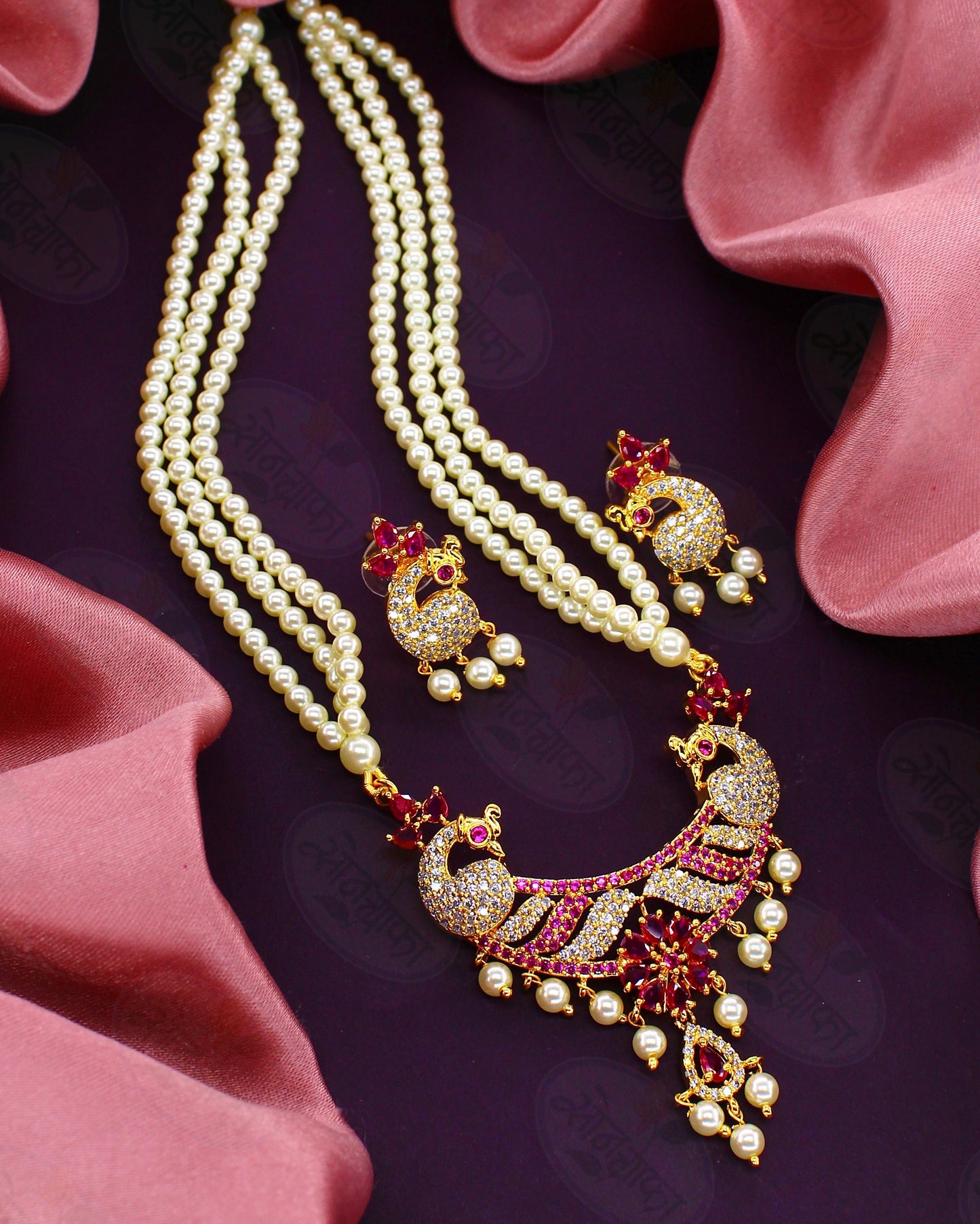 RADIANT CHARM PEACOCK NECKLACE