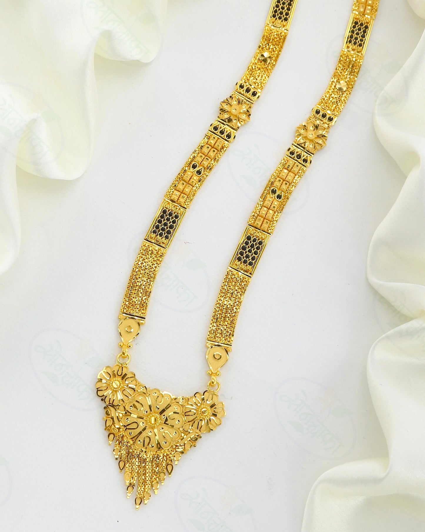 FLORET DESIGNER MANGALSUTRA