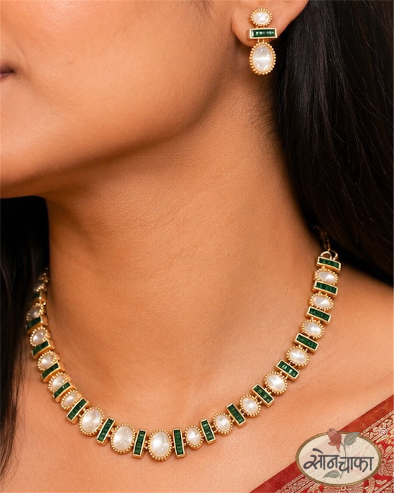 OVAL DESIGNER NECKLACE