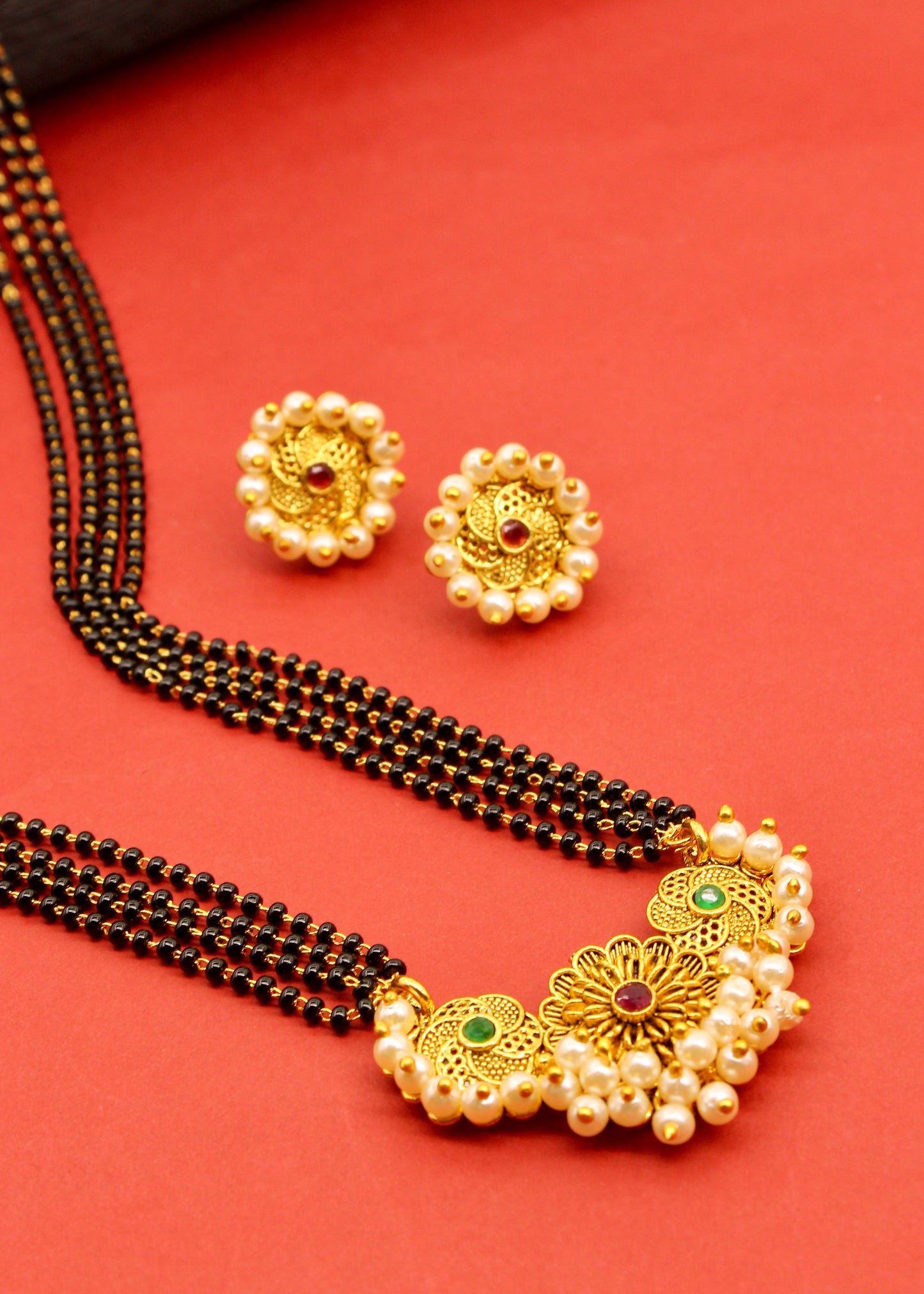 CLASSY PEARL MANGALSUTRA