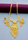 SPLENDID DESIGNER NECKLACE