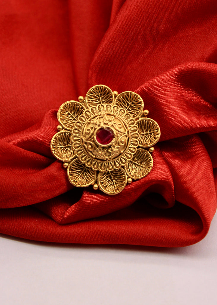Gold-toned kundan embellished pearl beaded Adjustable ring – Femizen