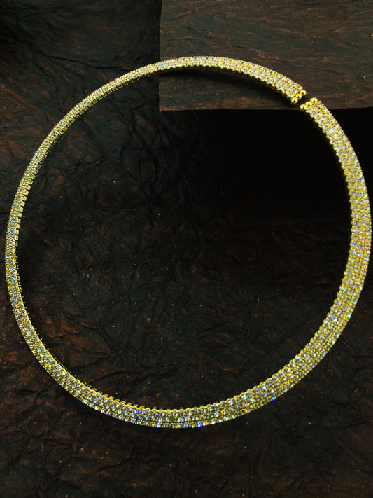 DELICATE DIA NECKLACE