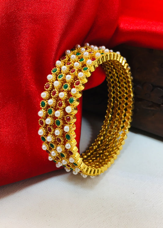 PEARL BEADS WITH STONE BANGLES