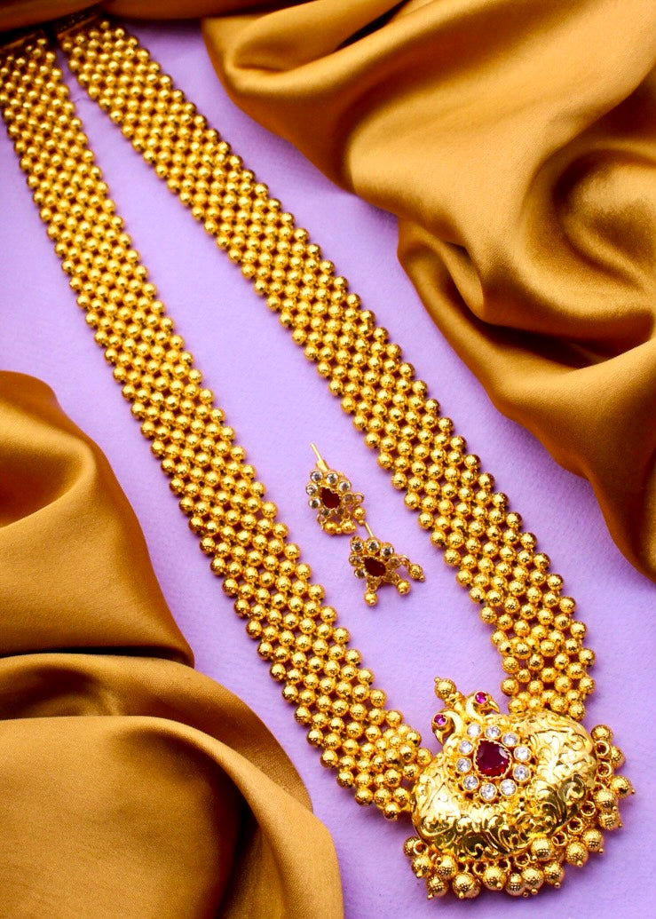 GORGEOUS PEACOCK NECKLACE