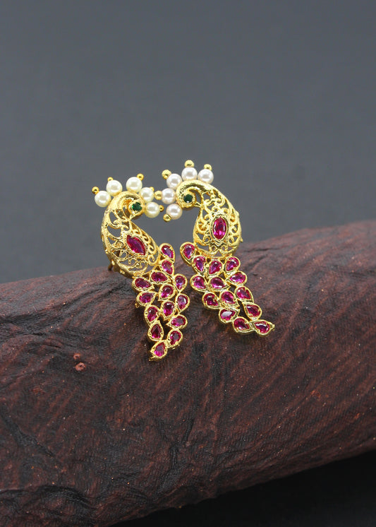 PEACOCK FEATHERS EARRING WITH PEARL