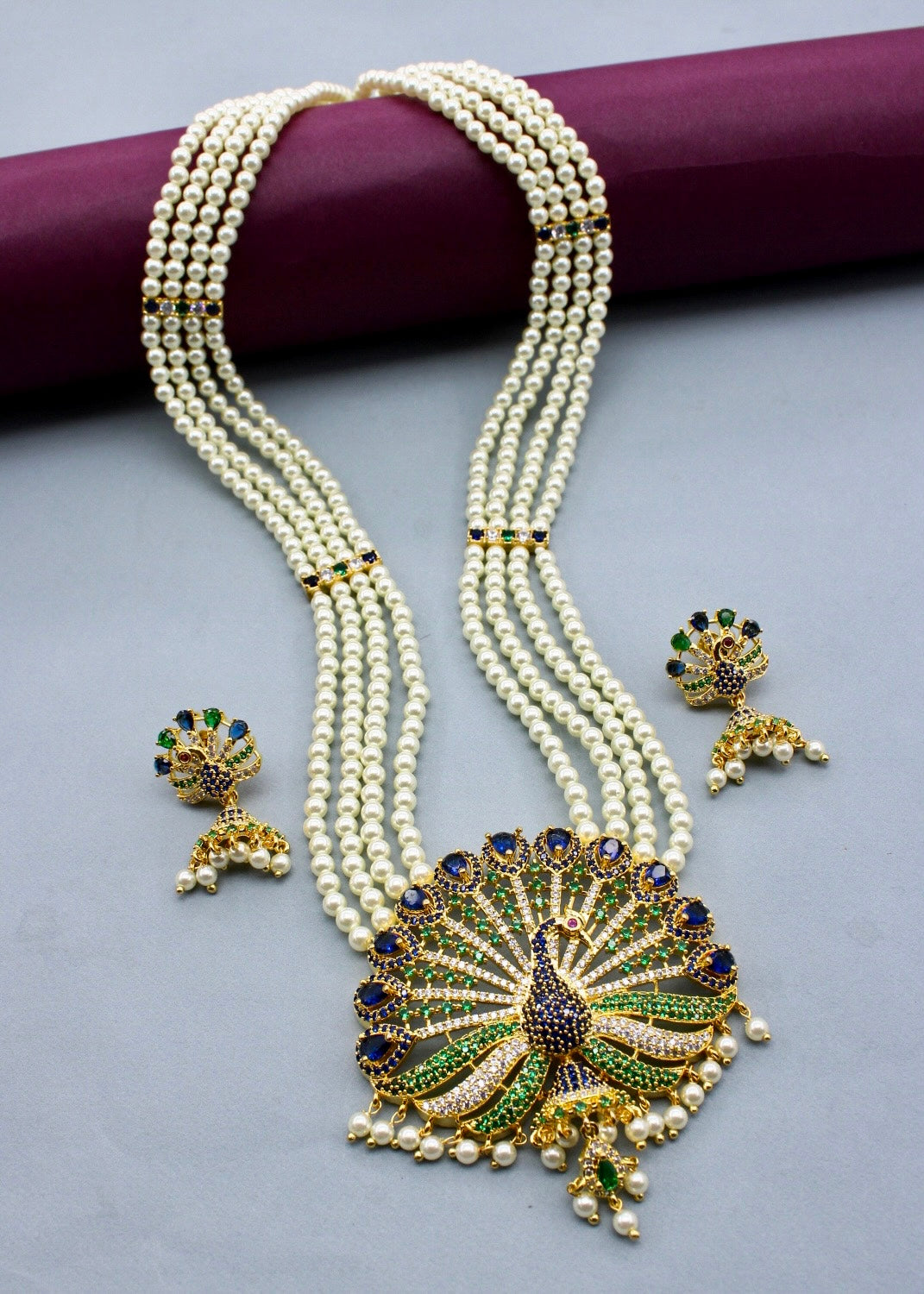 IMPRESSIVE PEACOCK DESIGNER NECKLACE