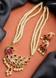 STUNNING MOTI NECKLACE