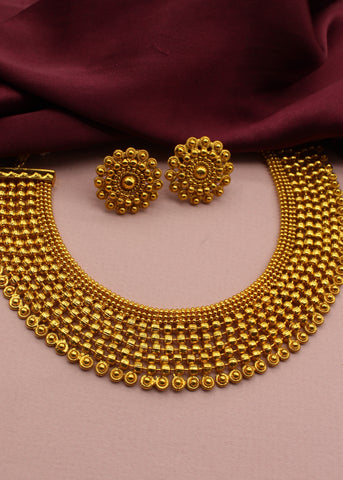 ATTRACTIVE GOLDEN BEADS NECKLACE