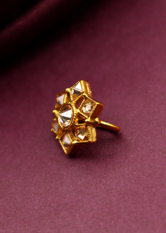 SPARKLING NOSE PIN
