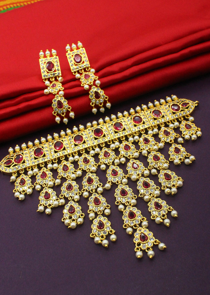 Traditional moti deals jewellery