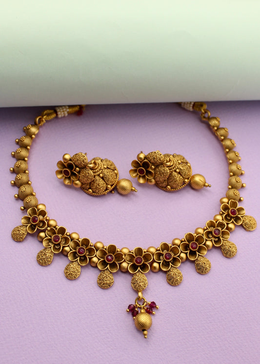 MASSIVE FLORAL AHILYA NECKLACE