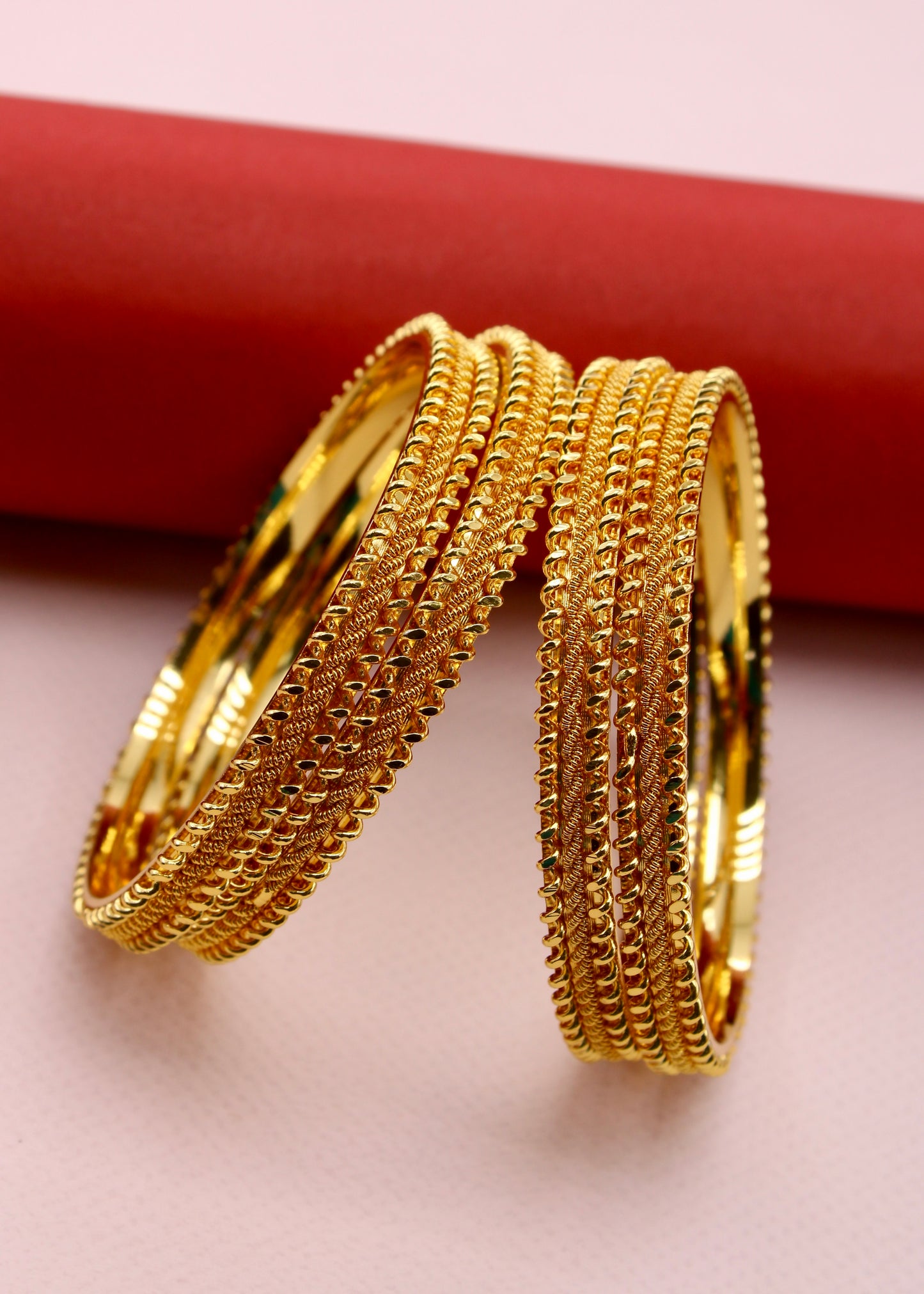 TEXTURED TRADITIONAL BANGLES