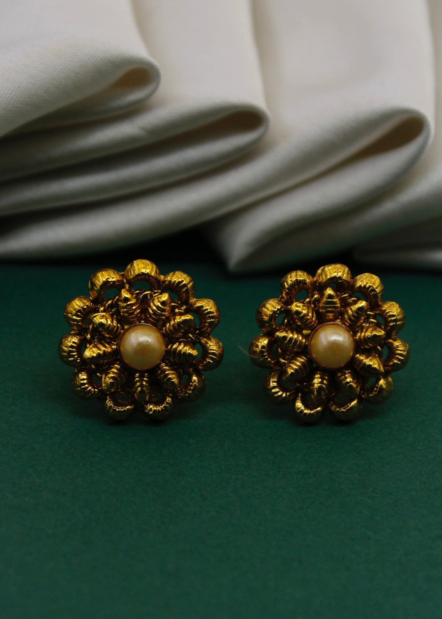 PEARL BEADS JODAVI