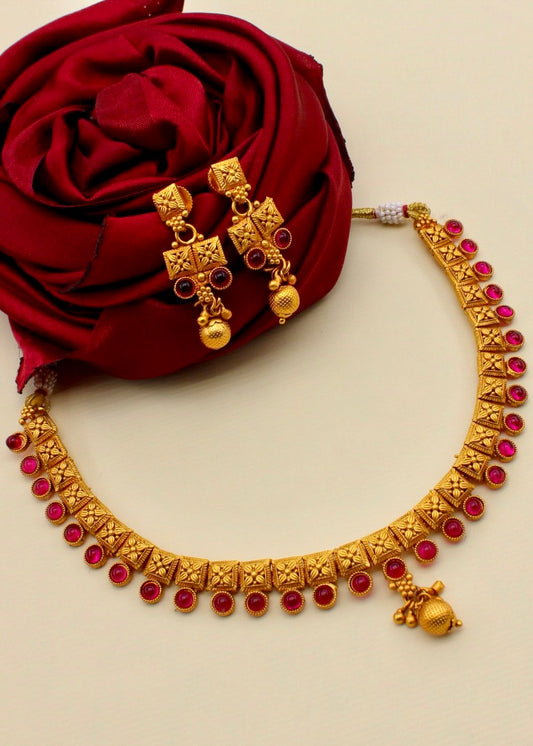 PESHWAI SQUARE DESIGNER NECKLACE