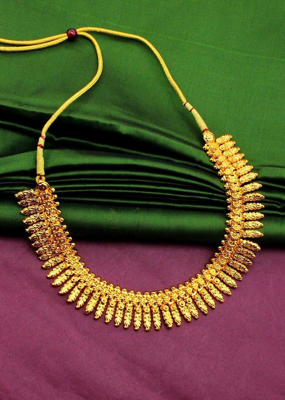 MAHARASHTRIAN NECKLACE