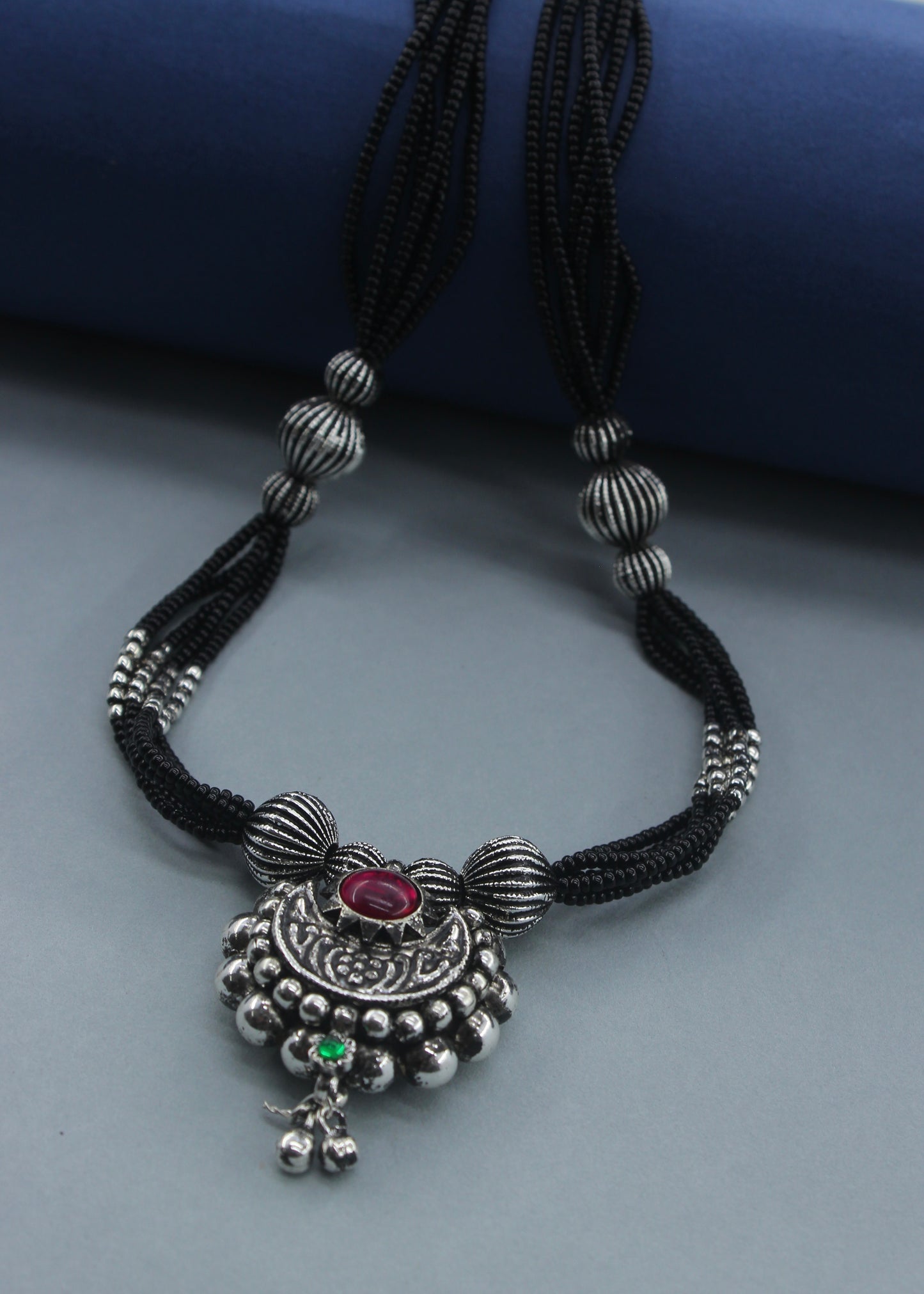 SIMPLE MOON DESIGN MANGALSUTRA