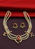 ENTICING MOTI NECKLACE