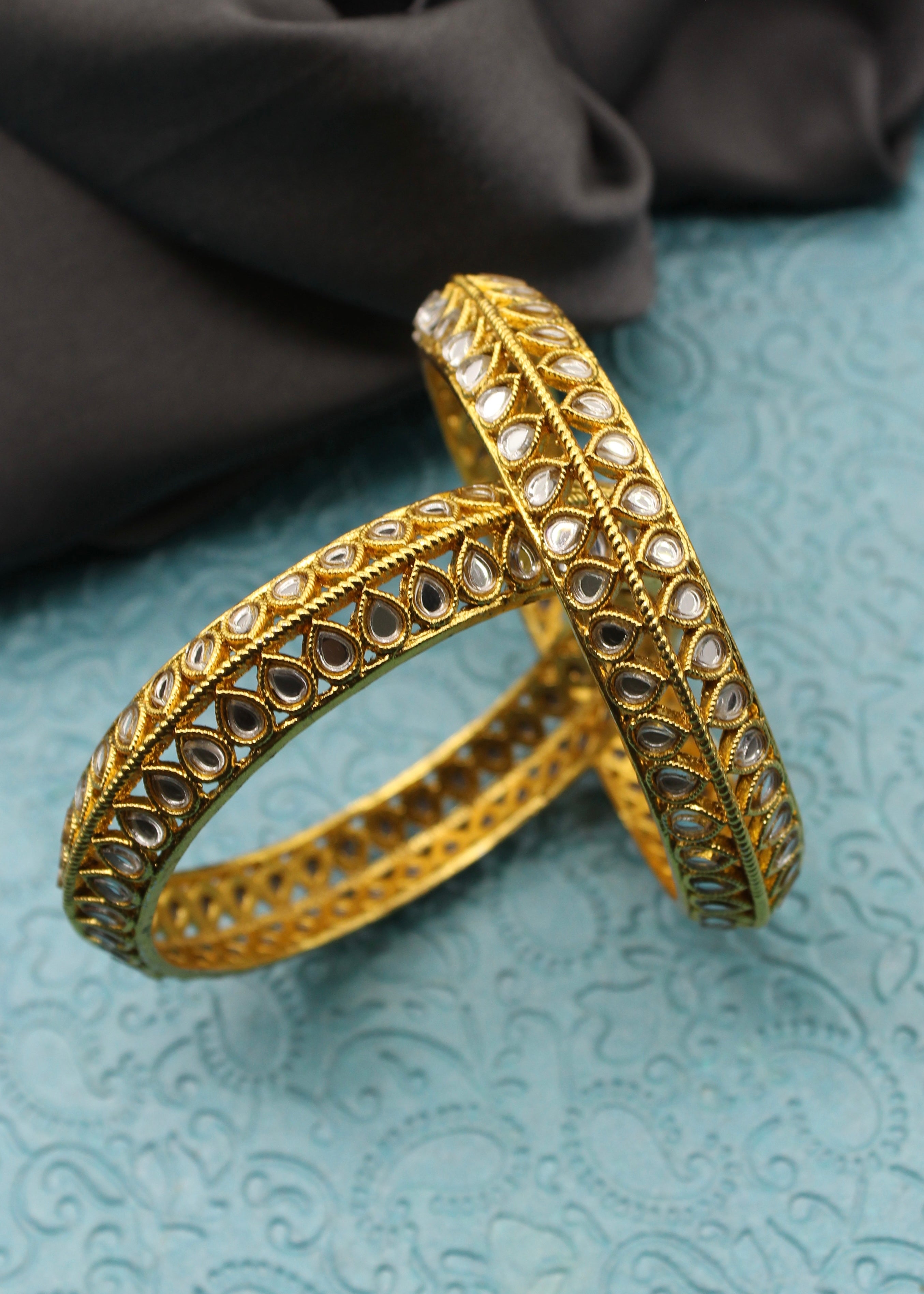Saba Bangle DAZZLING ANTIQUE BANGLES – Sonchafa