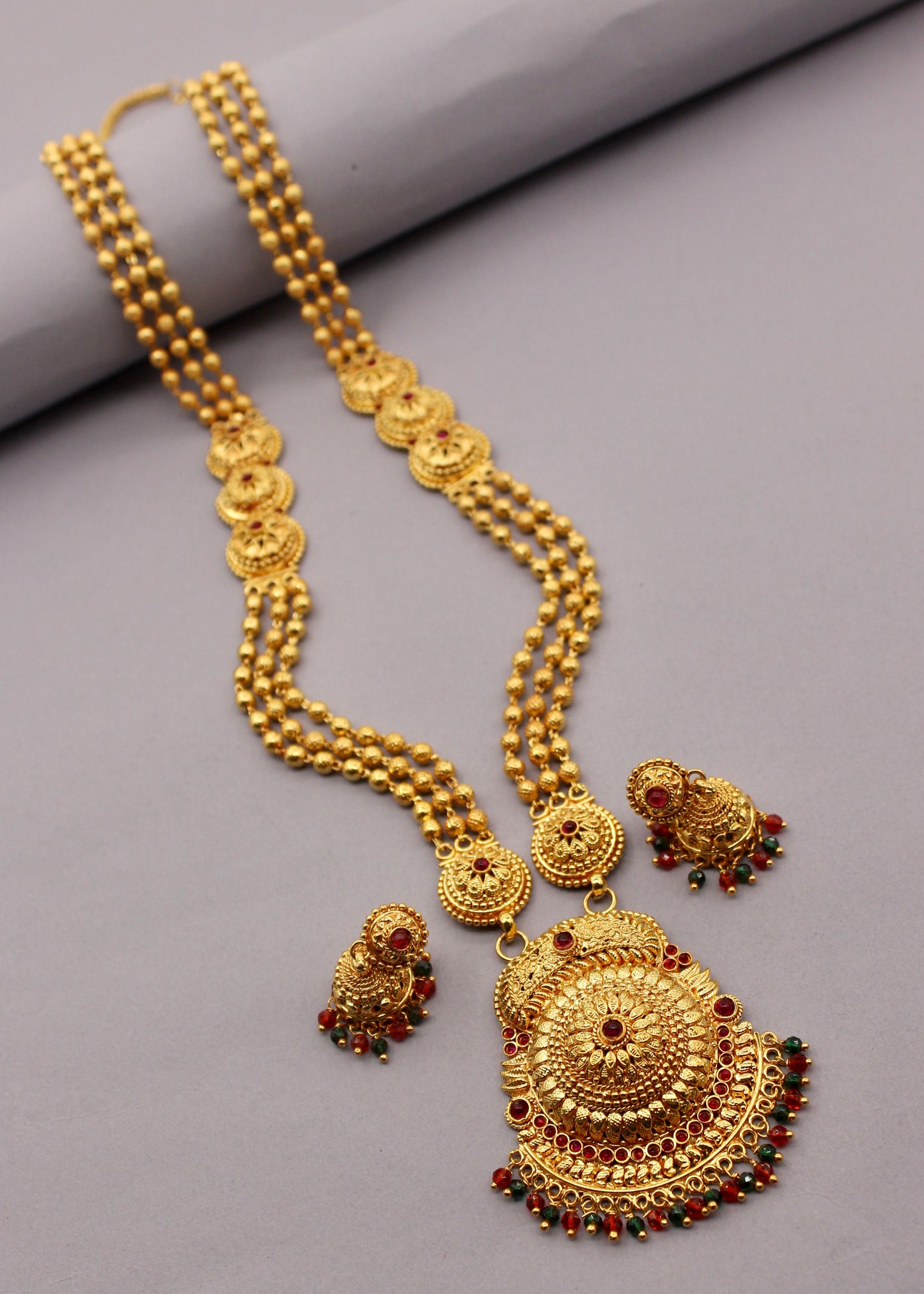 ELEGANT PESHWAI NECKLACE