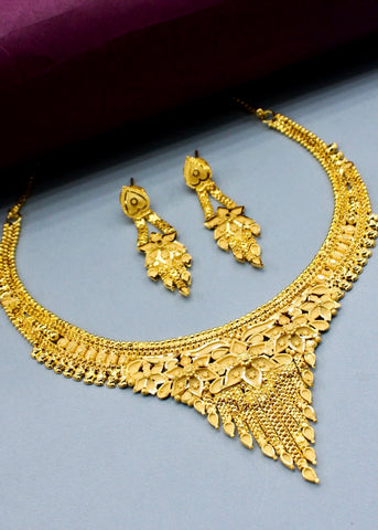 FLORESCENCE GOLD PLATED NECKLACE
