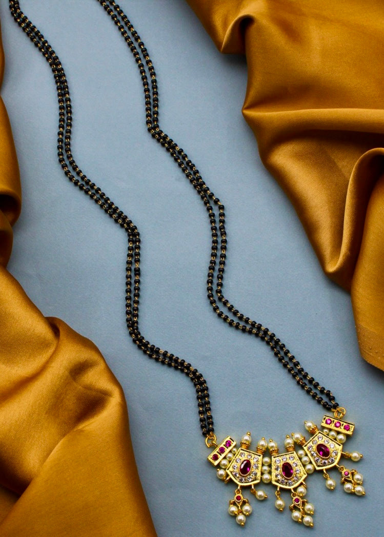 STUNNING PEARL MANGALSUTRA
