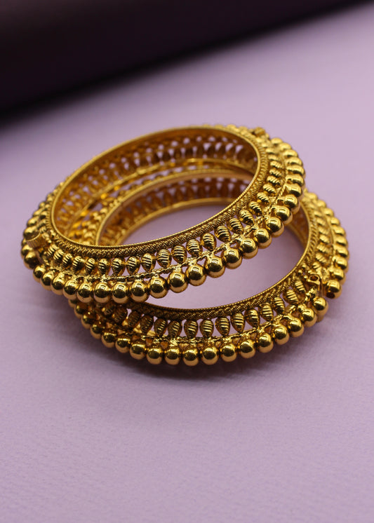GOLDEN BEADED TRADITIONAL KANGAN