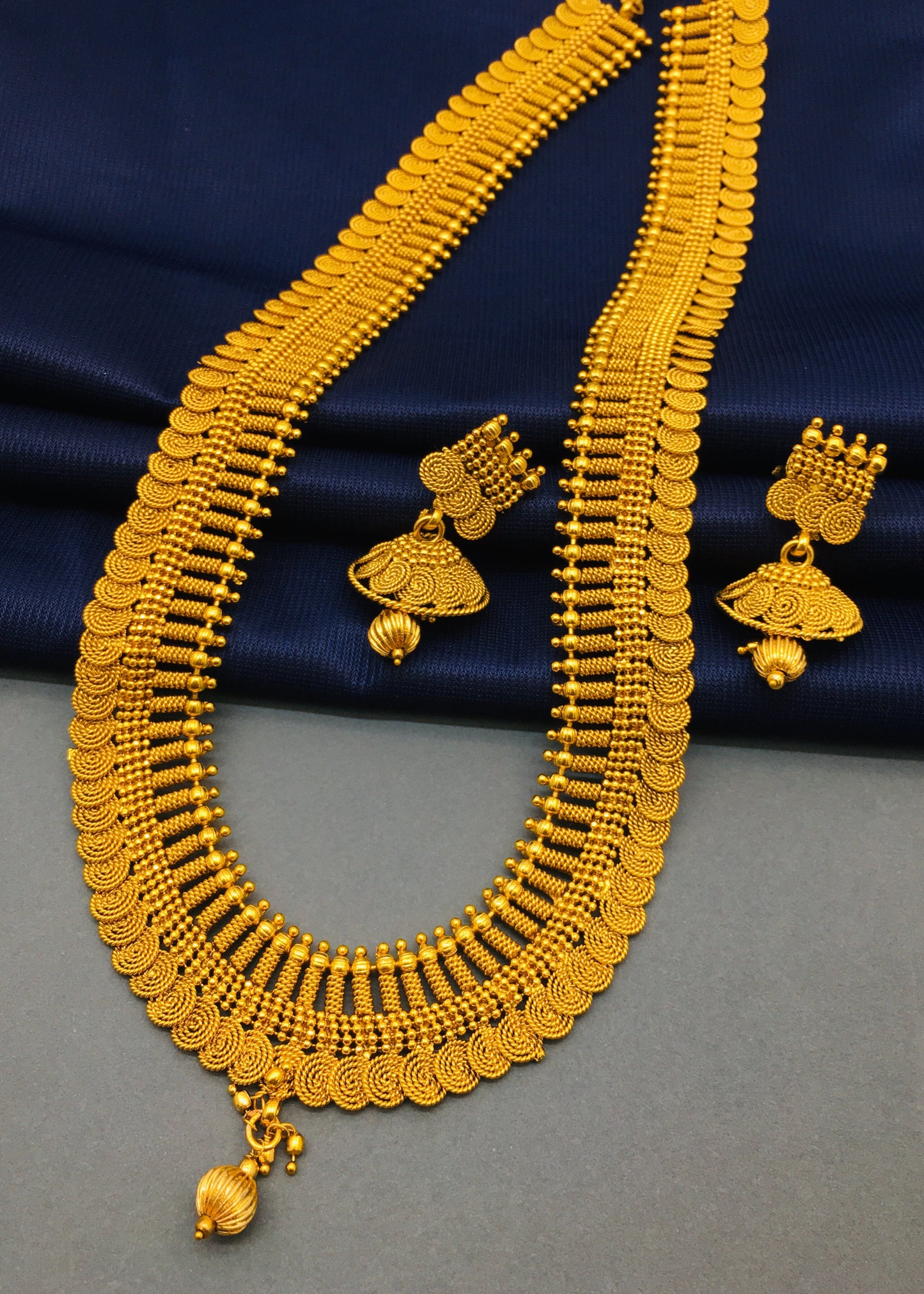 TRADITIONAL DESIGNER NECKLACE