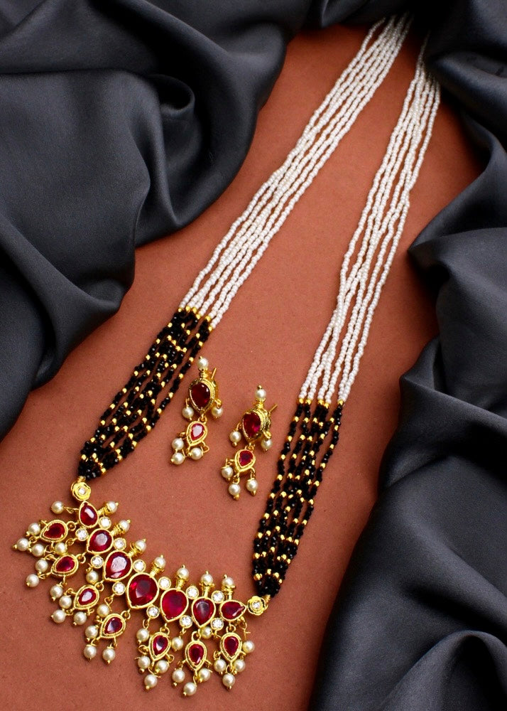 MULTI COLOUR TANMANI NECKLACE