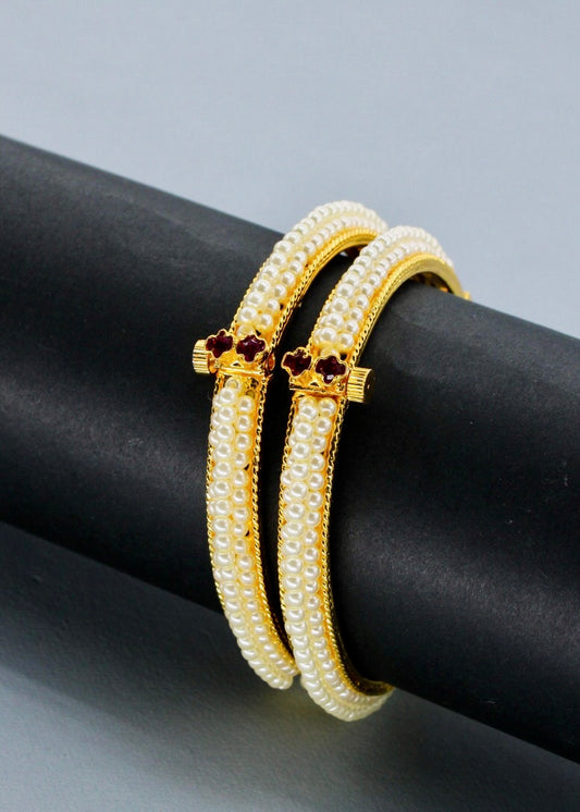 DESIGNER MOTI BANGLES