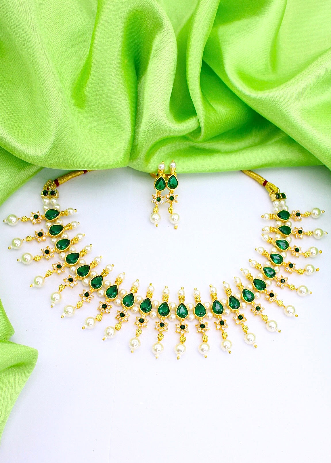 DROPLET DESIGNER MOTI NECKLACE