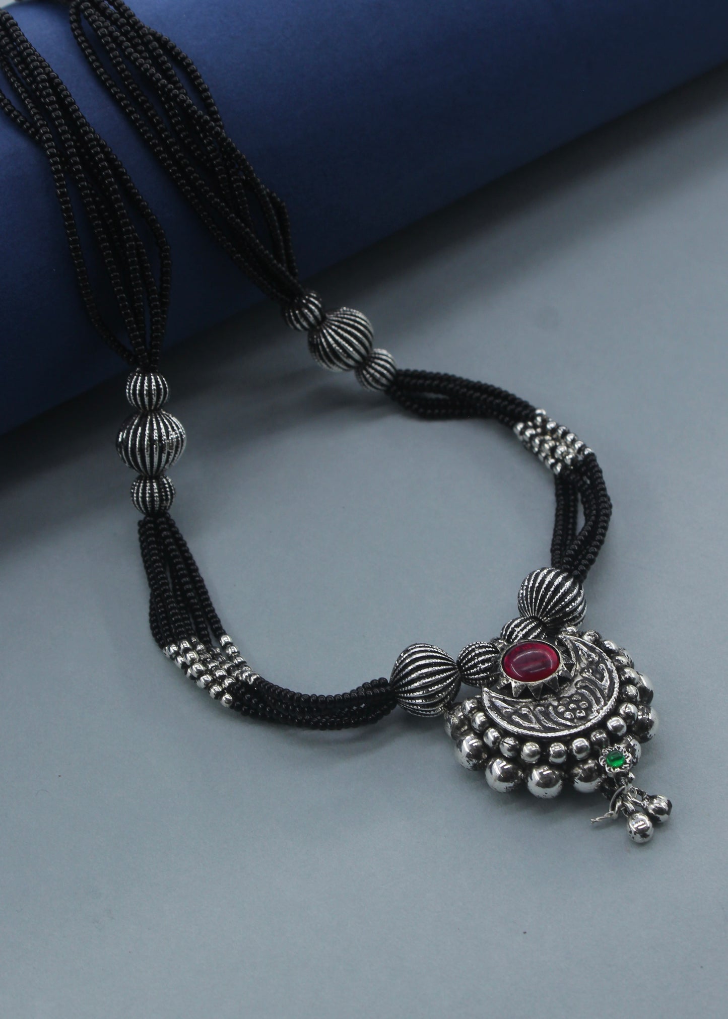 SIMPLE MOON DESIGN MANGALSUTRA