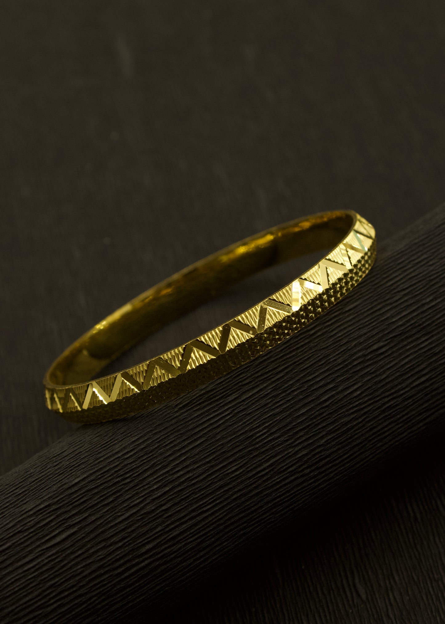 STYLISH GOLDEN MEN'S KADA