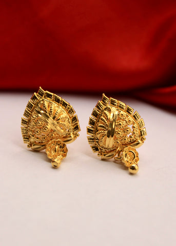Buy ToniQ Stylish GoldPlated Floral Stud Earrings for Women Online At Best  Price  Tata CLiQ