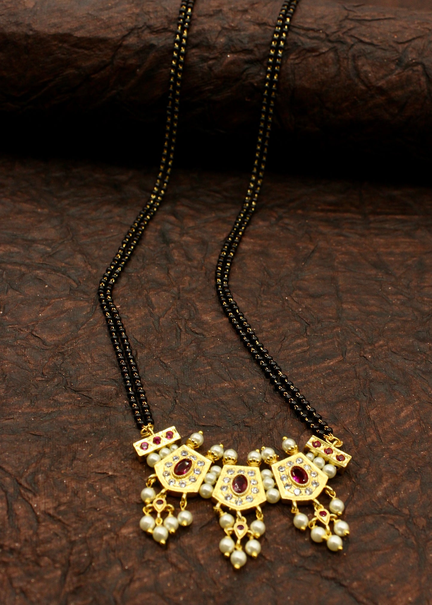 STUNNING PEARL MANGALSUTRA