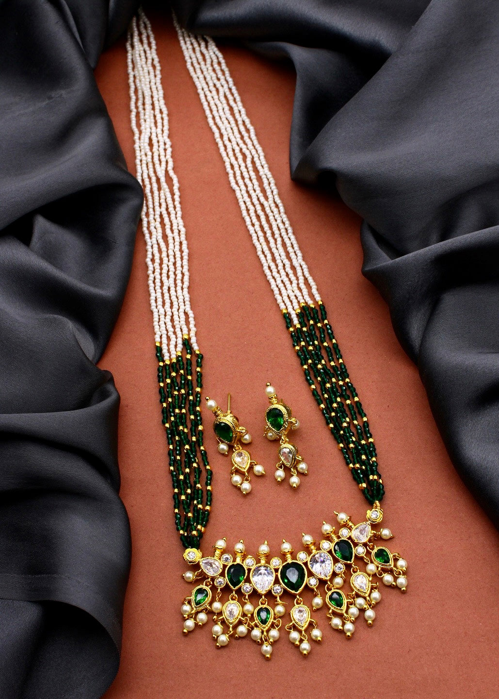 MULTI COLOUR TANMANI NECKLACE