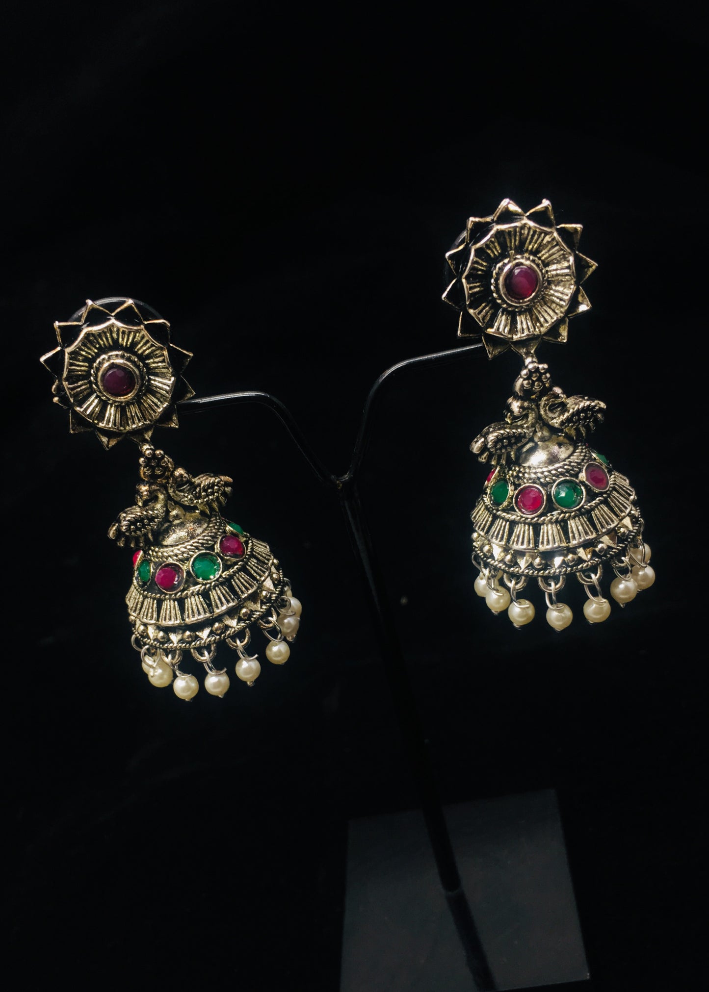 ALLURING DESIGNER JHUMKI