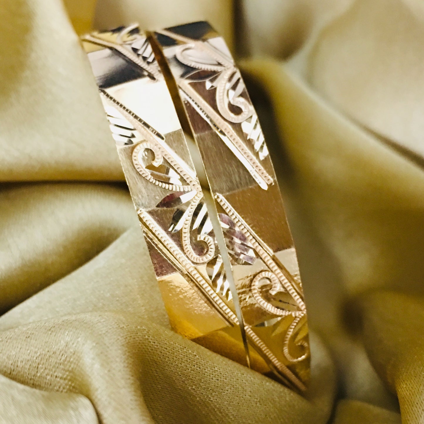 PAILU PATLI BANGALES