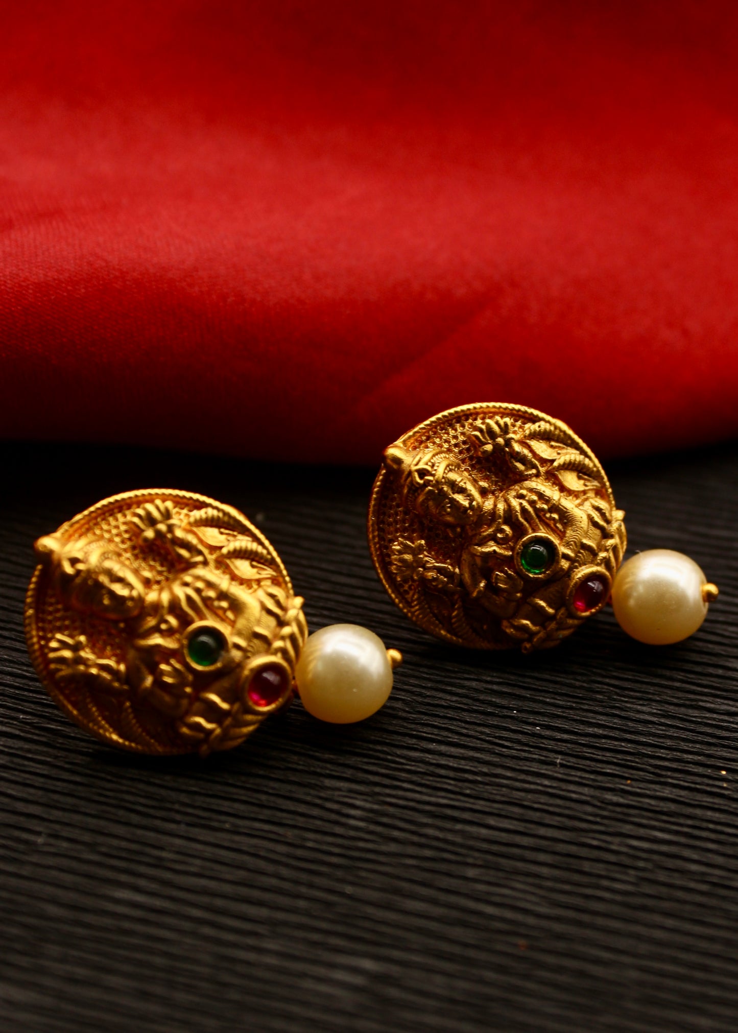 DIVINE PESHWAI EARRINGS