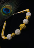PEARL WITH GOLDEN BEADS THUSHI