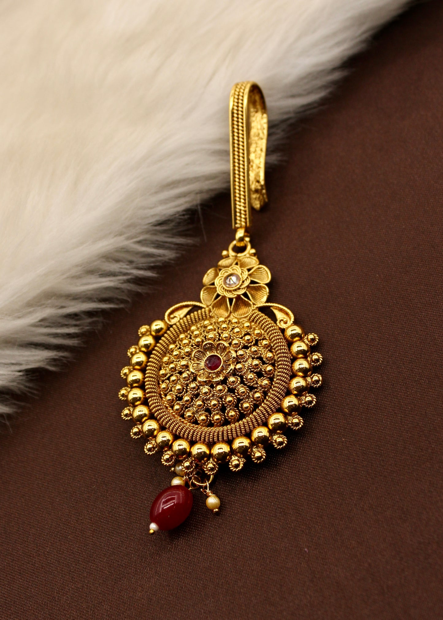 GOLDEN BEADED FLORAL CHALLA