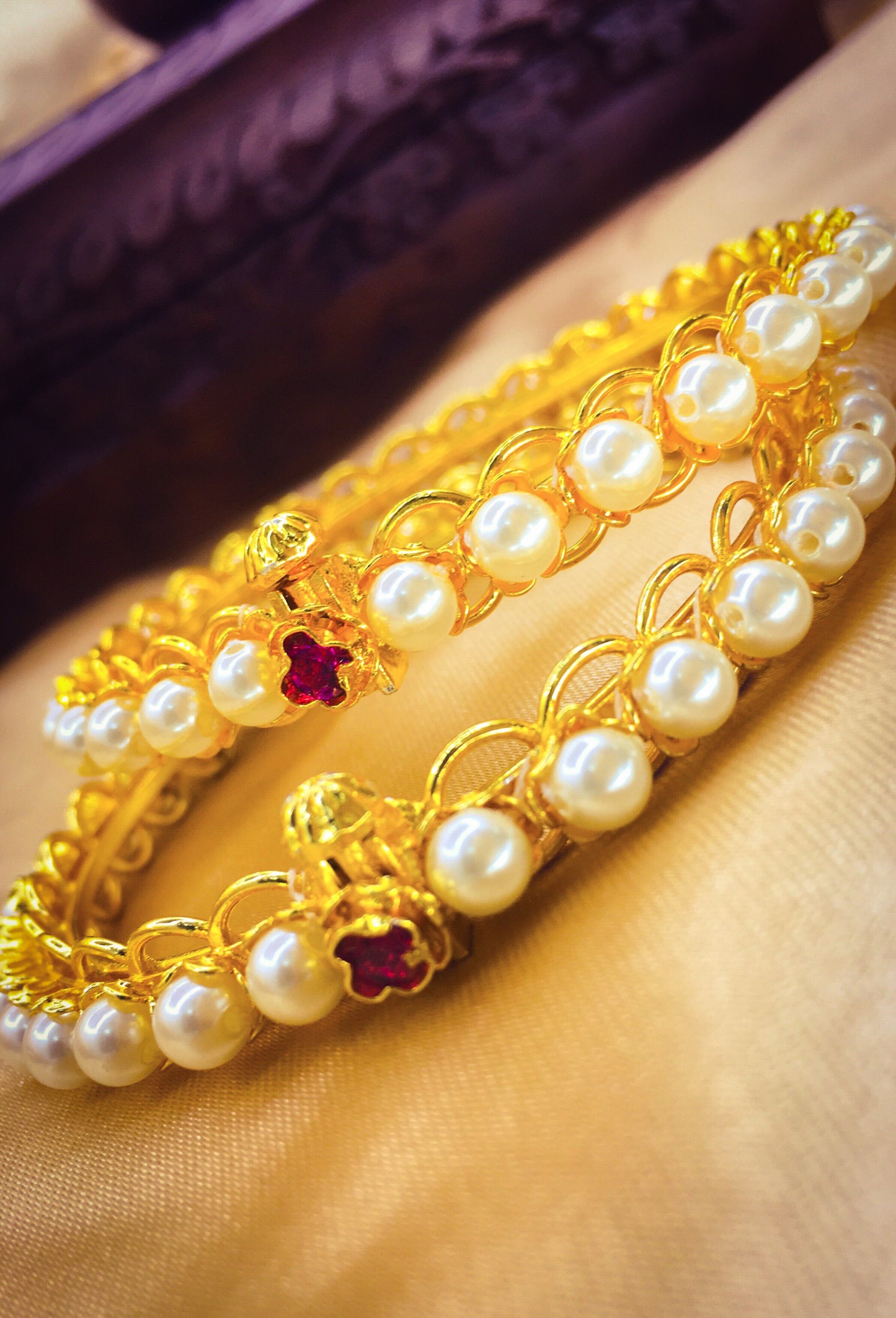 PEARL BEADS BANGLES