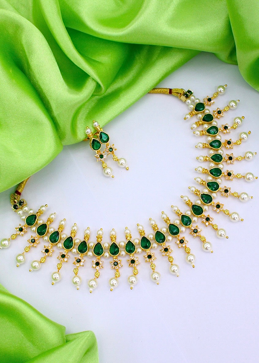 DROPLET DESIGNER MOTI NECKLACE