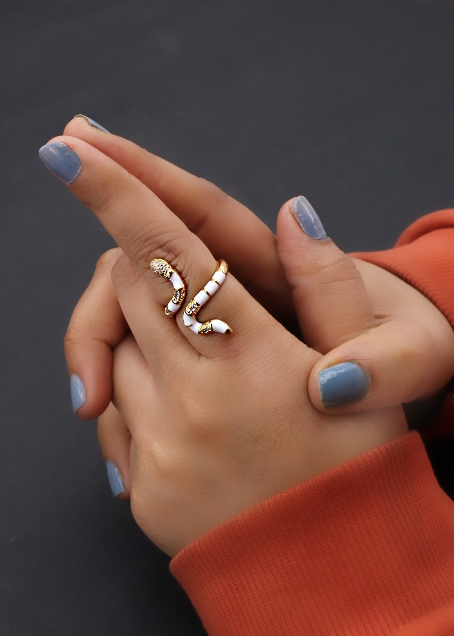 SNAKE DESIGNER RING