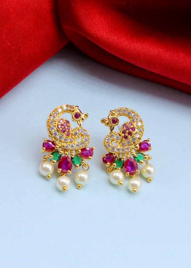 ATTRACTIVE PEACOCK STUDS