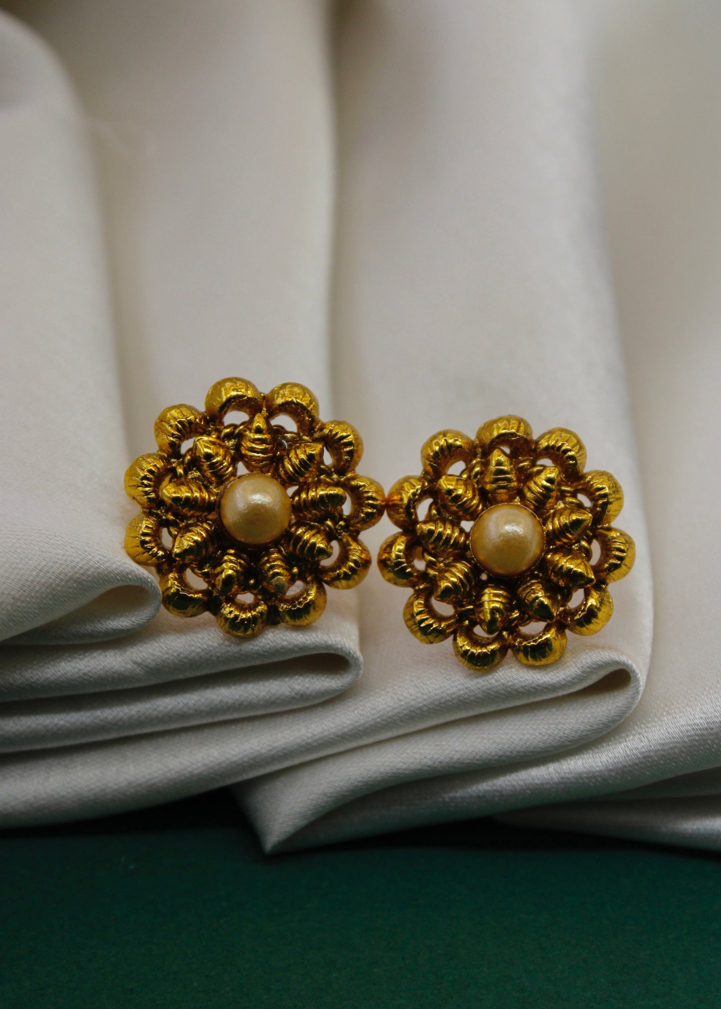 PEARL BEADS JODAVI