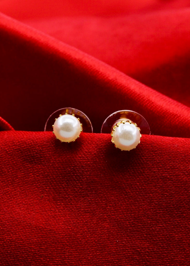 Buy Small Pearl Earrings  Darpan Mangatrai Online  Mangatrai Pearls   Jewellers