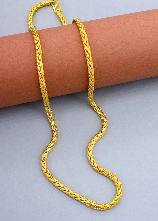CLASSY GOLD PLATED CHAIN
