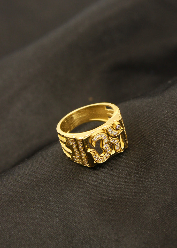 TEXTURED GOLDEN MEN S RING Sonchafa