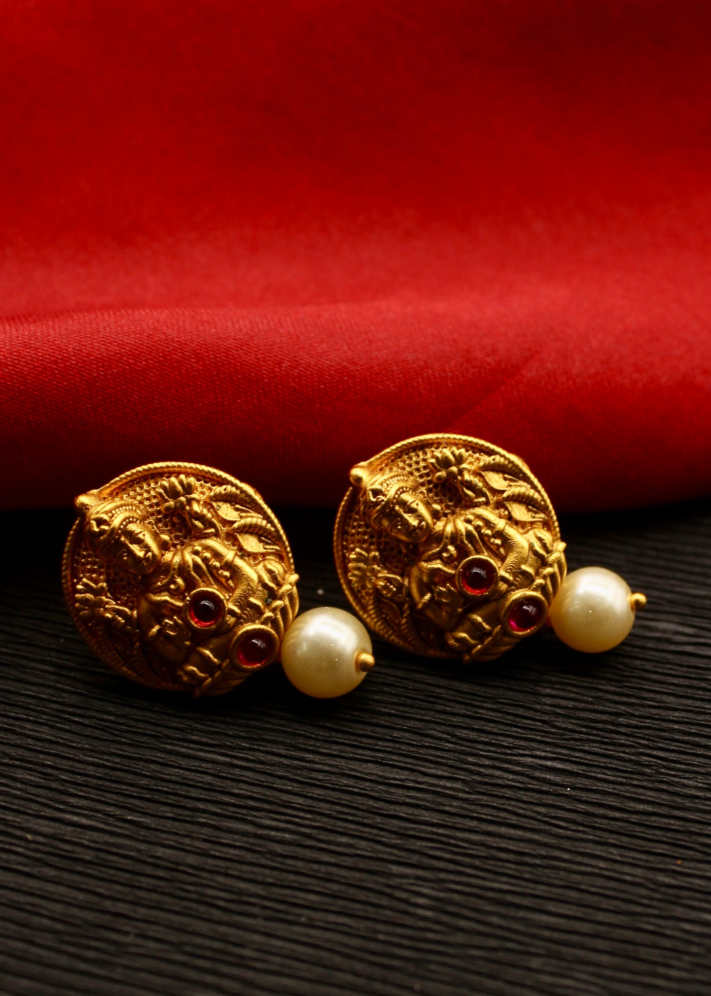 DIVINE PESHWAI EARRINGS